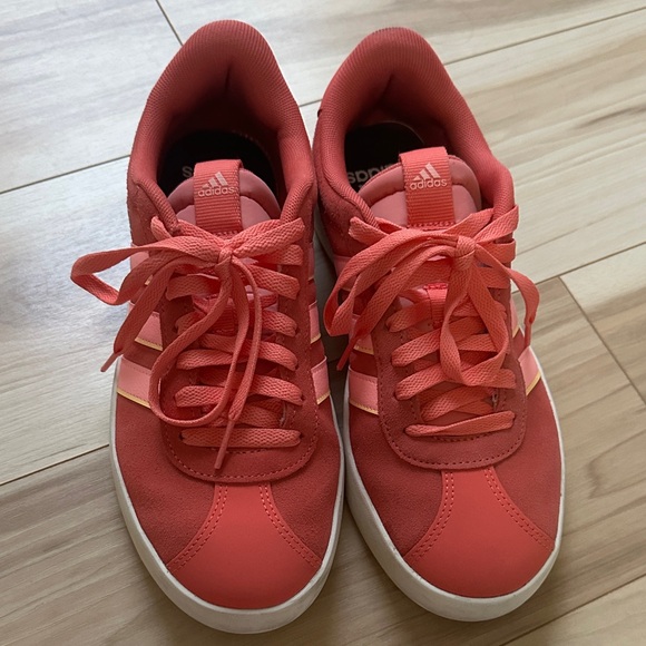 Adidas Women's Coral and White Sneakers - Picture 1 of 2